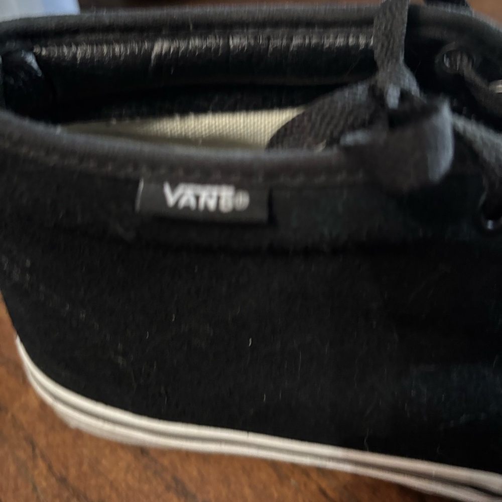 Vans Black Suede Chuck’s - Picture 3 of 10